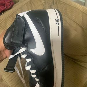 Black and White Nike Air Force One Mid.